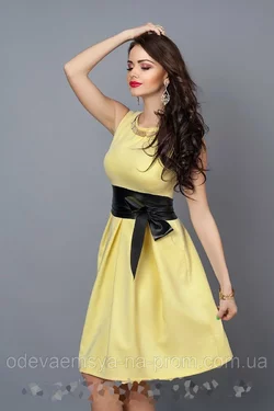 Модное Женское платье жёлтое