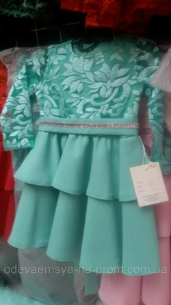 Элегантное платье для девочки. Цвета разные.