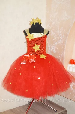 Карнавальное платье из фатина- красная  "ЗВЕЗДОЧКА"
