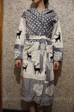 Махровый женский длинный халат с оленями