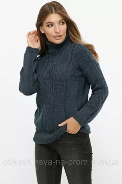 Женский теплый свитер