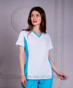 Женская медицинская блуза Ариша бело-голубая