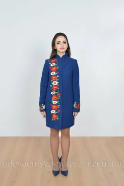 Пальто женское с вышивкой "Наталка" синее