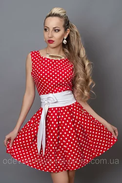 Оригинальное женское платье красное в белый горошек