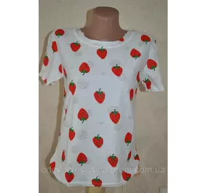 Женская стильная  футболка с фруктами