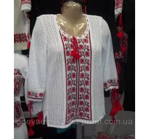Блуза-вышиванка вязанная красный