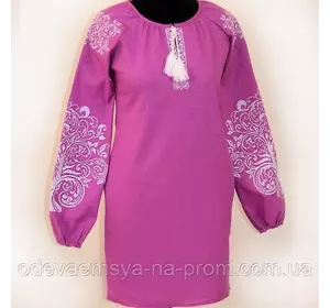 Женское фиолетовое вышитое платье лен